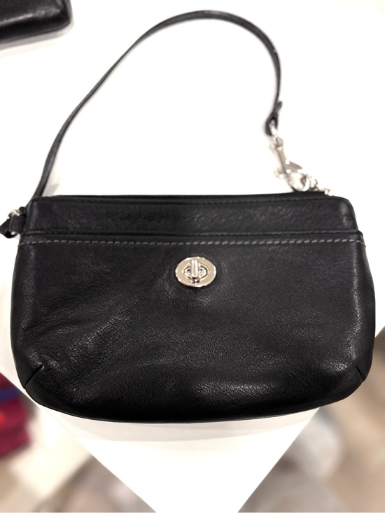 Coach Handbags - Coach Black Leather Turn-Lock Wristlet/minibag